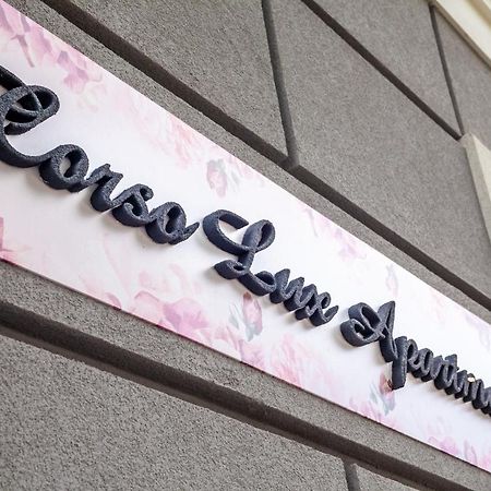 Corso Lux Apartman Gyula Exteriör bild