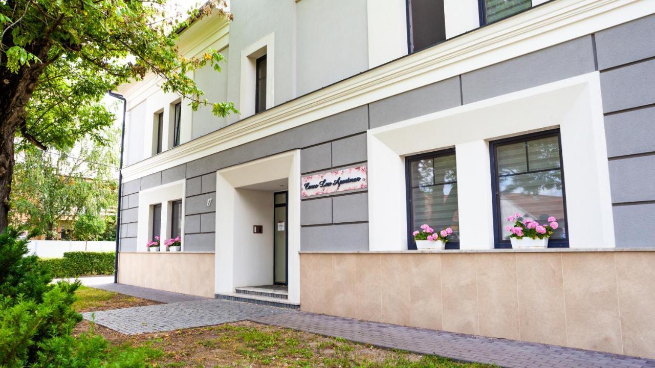 Corso Lux Apartman Gyula Exteriör bild